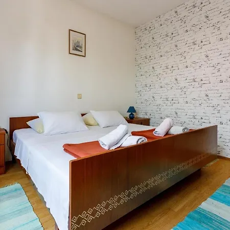 Ferienwohnung Fuer 3 Personen Ca 45 Qm In Crikvenica, Kvarner Bucht Und Umgebung *