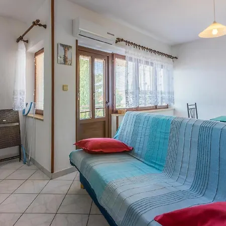 Ferienwohnung Fuer 3 Personen Ca 45 Qm In Crikvenica, Kvarner Bucht Und Umgebung *