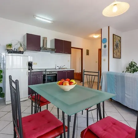 Ferienwohnung Fuer 3 Personen Ca 45 Qm In Crikvenica, Kvarner Bucht Und Umgebung Appartement *